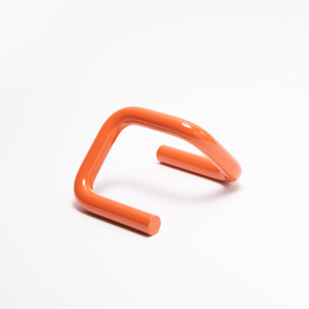 Bold Stainless Steel Smartphone Stand (Square)